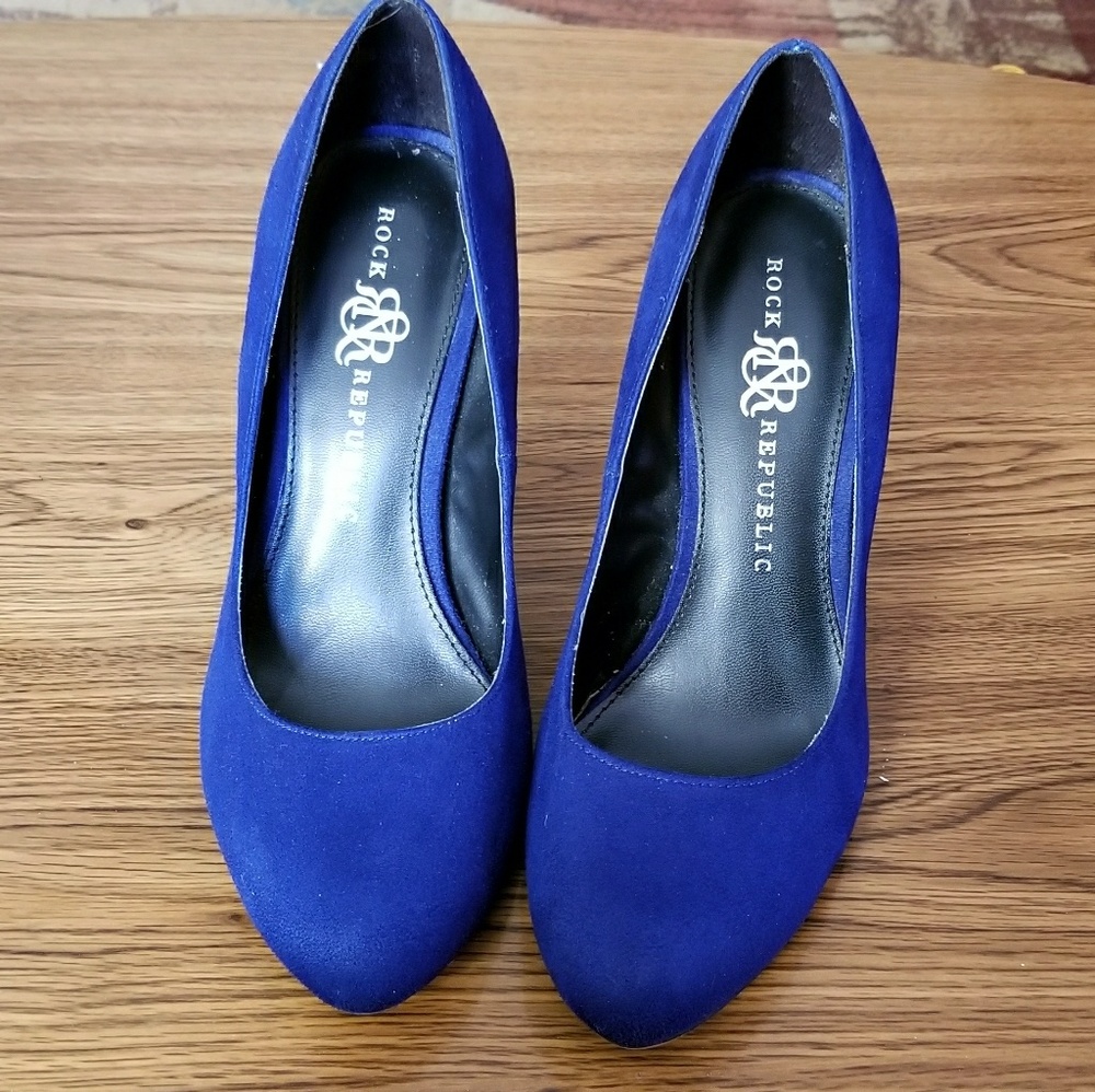Rock & Republic Royal Blue Pumps